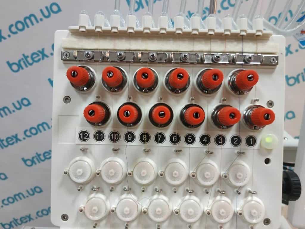 Промышленная 12-игольная вышивальная машина Anysew AS-1201TS поле вышивки 530*350 мм